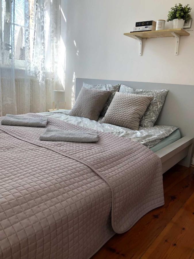 Bankowa 8 Guest Rooms ジェロナ・グラ エクステリア 写真